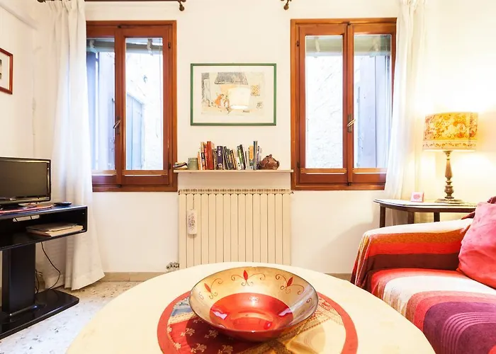 Campiello Chiesa, By Short Holidays Appartement Venetië